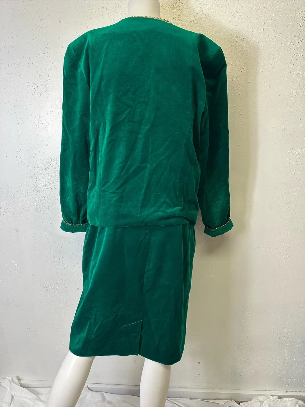 TanJay Emerald Green Velvet Skirt Set with Gold Trim